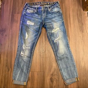 Women’s distressed Rock Revival ankle skinny jeans
